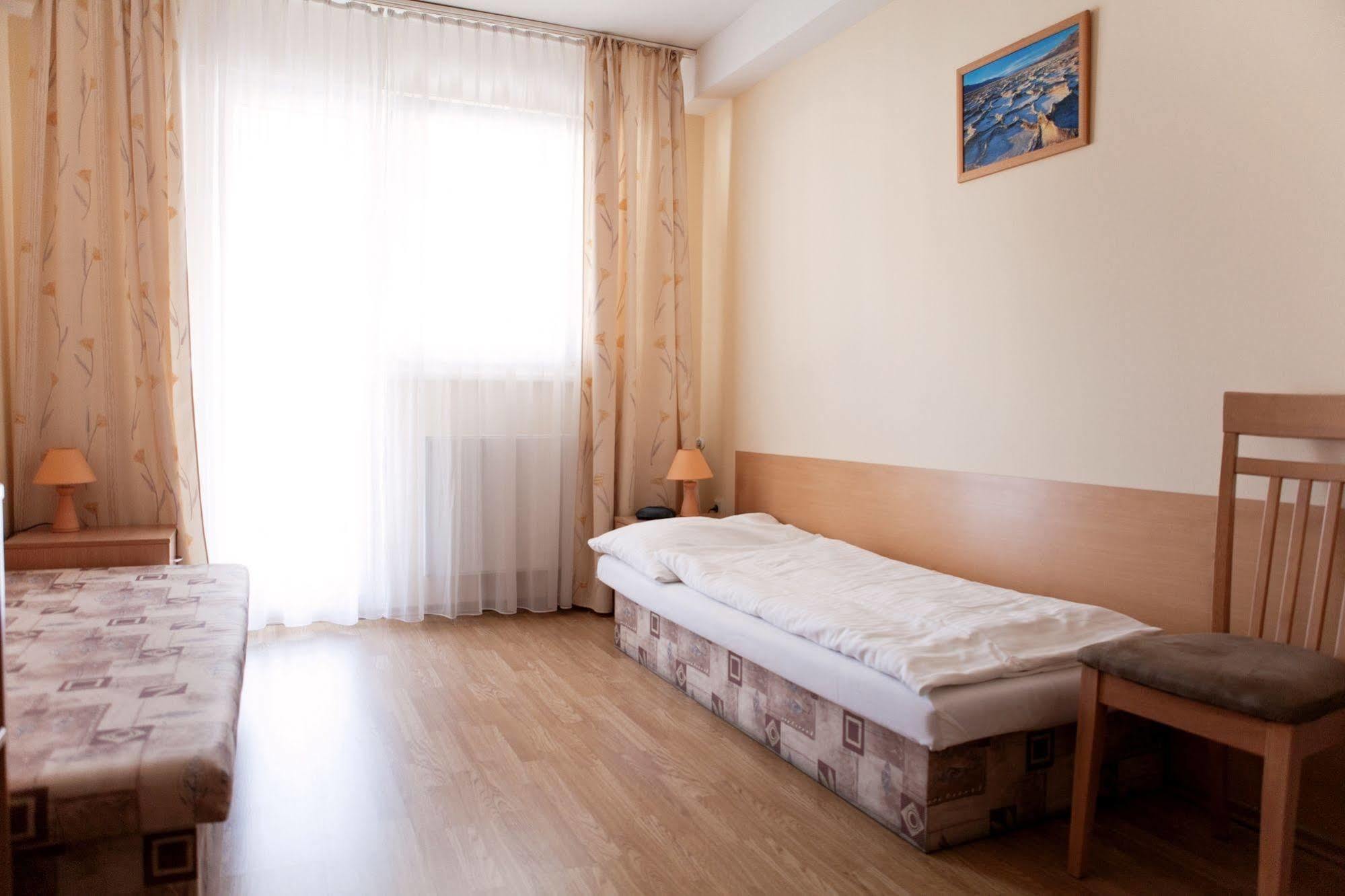 Penzion Anton Teplicka nad Vahom Exterior photo